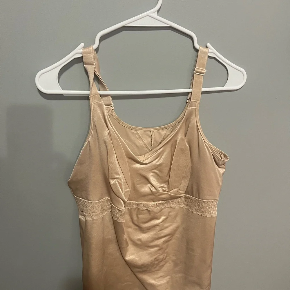 Ruby Ribbon Lace Cami - Picture 1 of 2